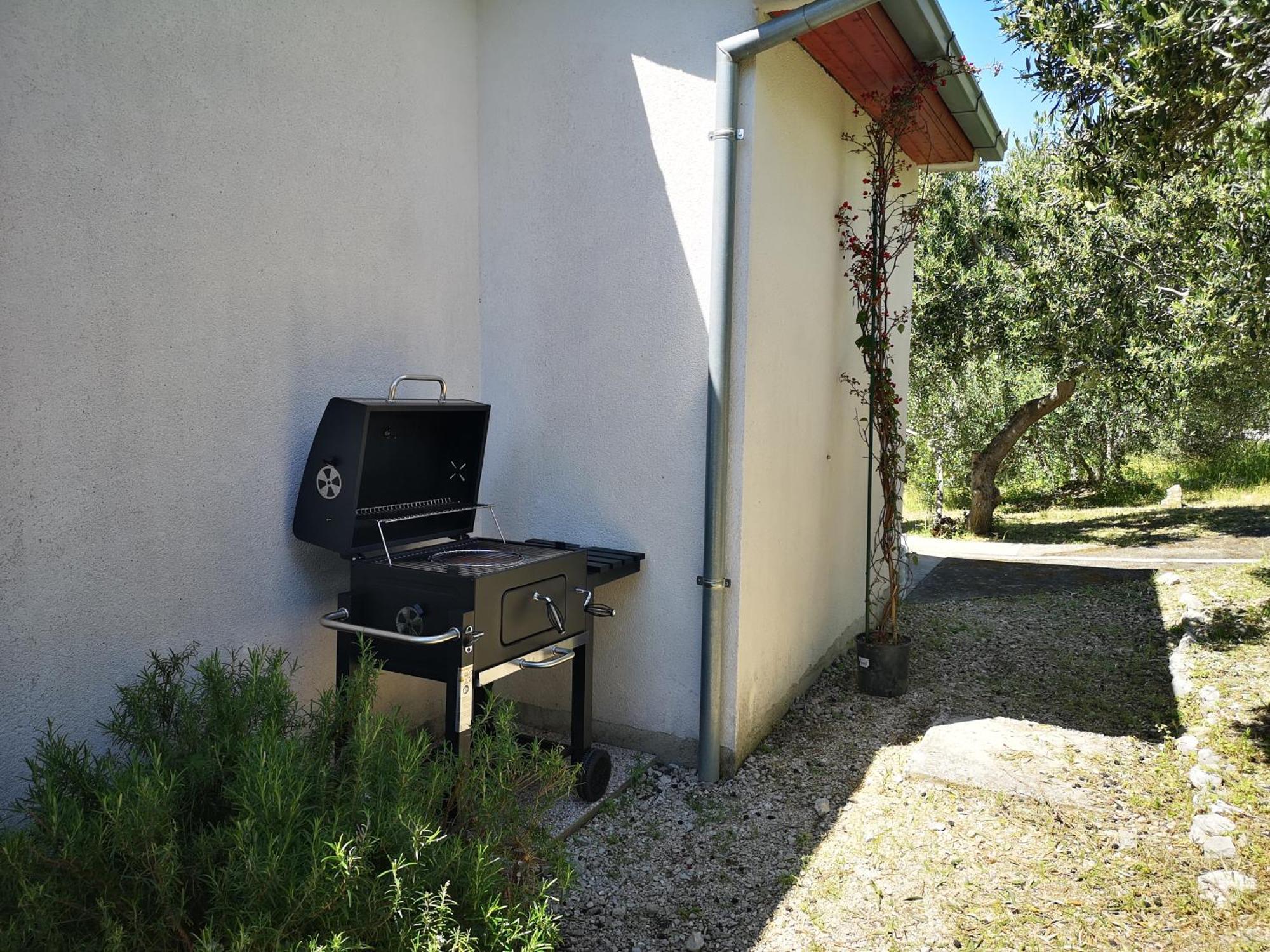 Holiday Home Oliveta Брела Екстериор снимка